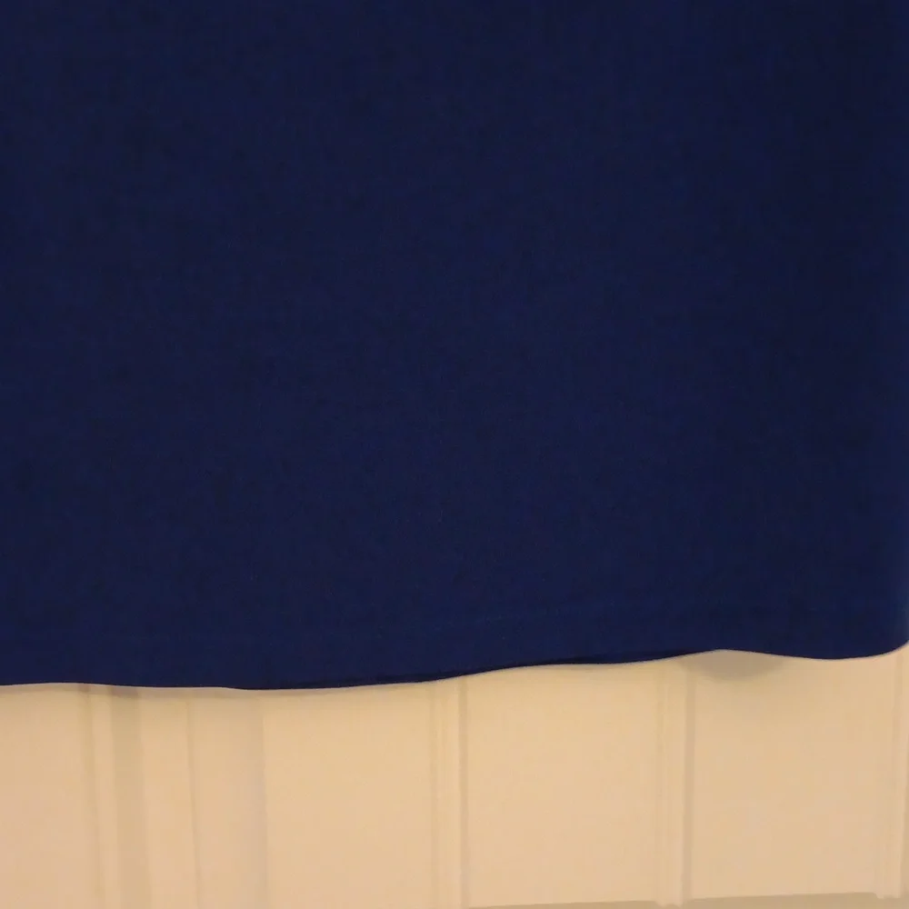 Top - Picture 5 of 6